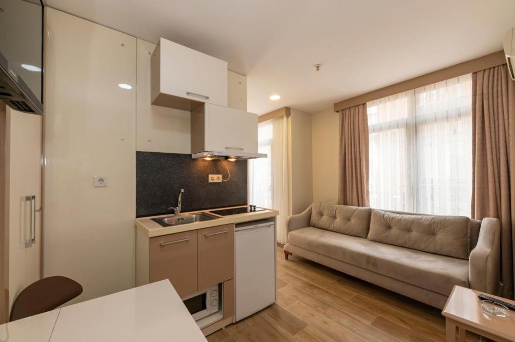 Otel Taksim Peri 3*