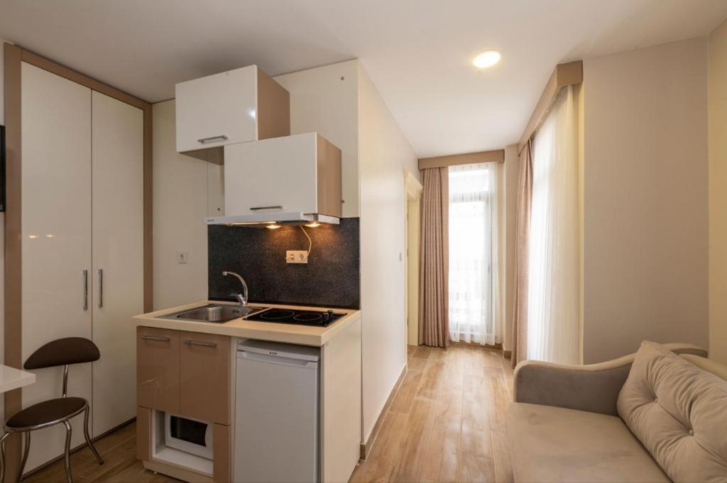 Otel Taksim Peri 3*