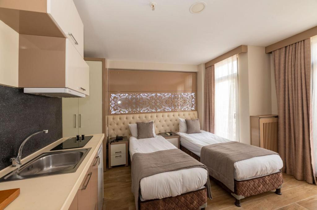 Otel Taksim Peri
